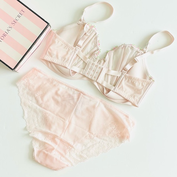 38DDD XL Victoria’s Secret light pink bra set - Picture 6 of 8